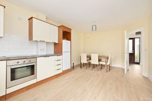 24 Ryebridge Close 8