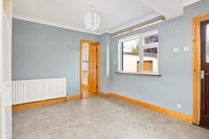 262 Beechdale 7