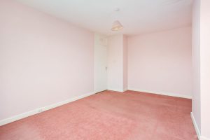 29 Laurence Avenue 13