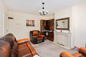 58 Riverdale 8